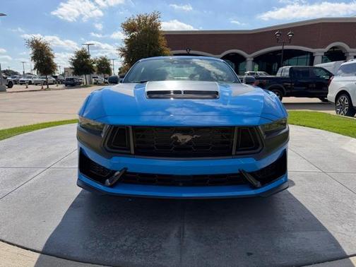 2024 Ford Mustang Dark Horse