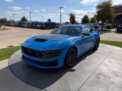 2024 Ford Mustang Dark Horse