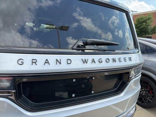 Silver Zynith 2024 Jeep Grand Wagoneer L Series II