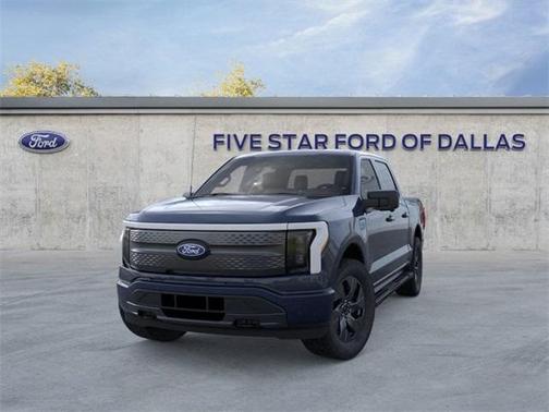 2025 Ford F-150 Lightning Flash
