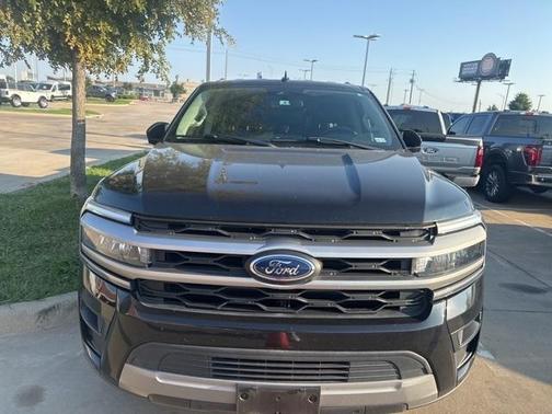 2022 Ford Expedition Max XLT