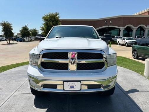 2016 RAM 1500 SLT