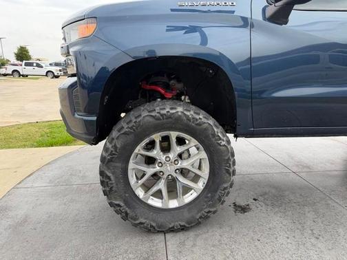 2019 Chevrolet Silverado 1500 Custom