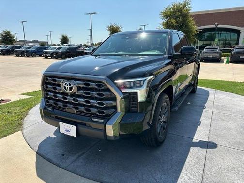 2023 Toyota Tundra Platinum