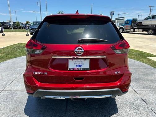 2020 Nissan Rogue SV