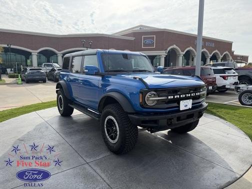 2024 Ford Bronco Outer Banks