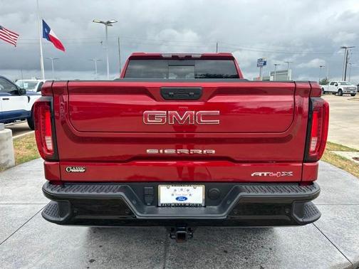 2024 GMC Sierra 1500 AT4X