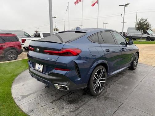 2023 BMW X6 xDrive40i