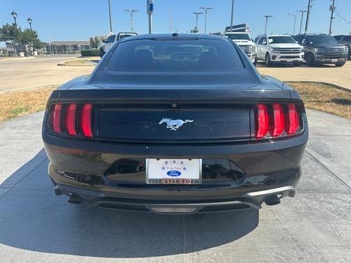 2019 Ford Mustang EcoBoost