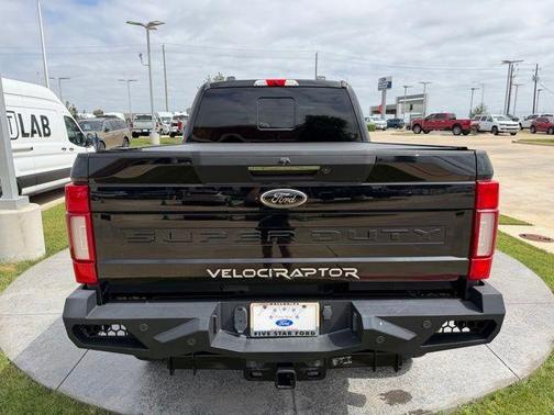 Agate Black Metallic 2022 Ford F-250 HENNESSEY VELOCIRAPTOR 700