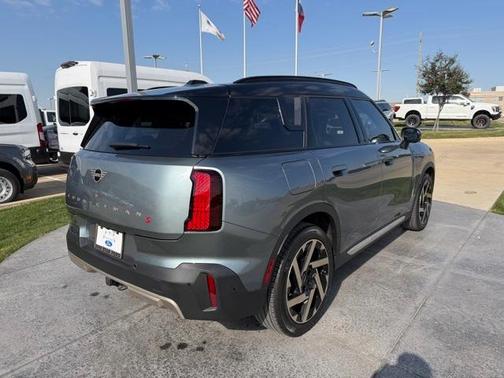 2025 MINI Countryman S