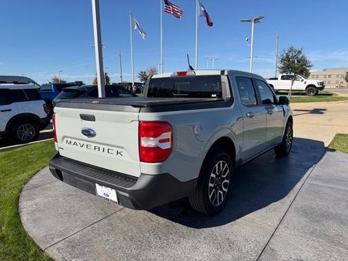 2022 Ford Maverick Lariat