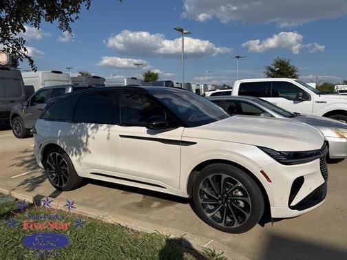 2024 Lincoln Nautilus Black Label