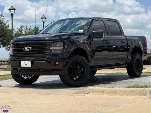 Agate Black Metallic 2026 Ford F-150 XLT
