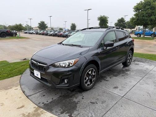 Dark Gray Metallic 2018 Subaru Crosstrek 2.0i Premium