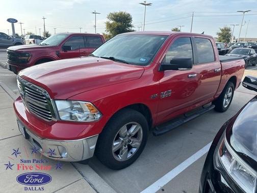 2016 RAM 1500 SLT