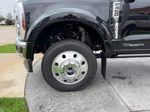 2025 Ford F-450 Lariat