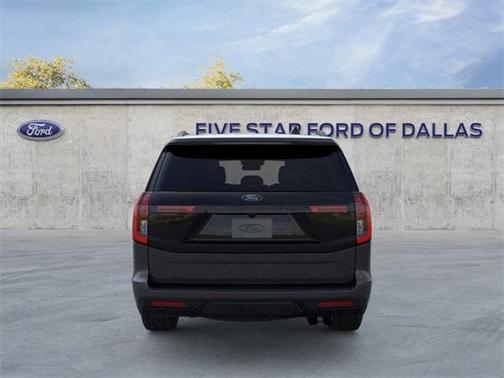 2025 Ford Expedition Tremor