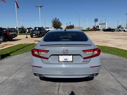 2022 Honda Accord Sport SE