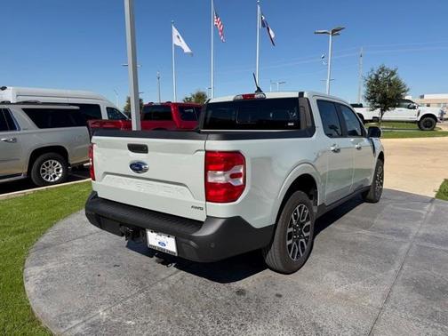 2022 Ford Maverick Lariat