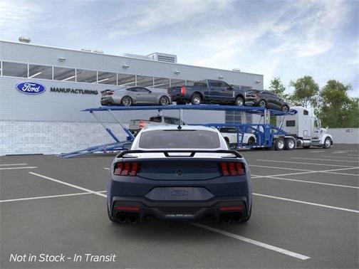 2025 Ford Mustang Dark Horse