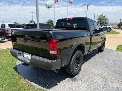 Diamond Black 2021 RAM 1500 Classic SLT