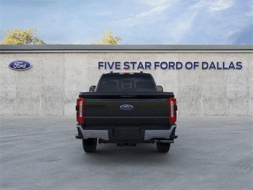 2025 Ford F-350 Lariat Super Duty