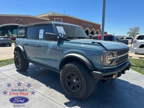 2022 Ford Bronco Badlands
