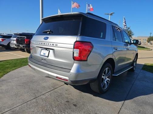 2022 Ford Expedition XLT