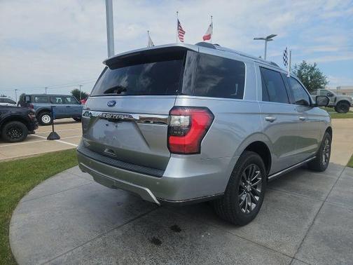 Silver Metallic 2021 Ford Expedition Limited