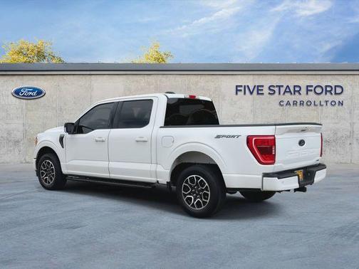 Oxford White 2023 Ford F-150 XLT