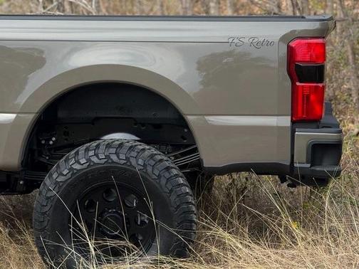 2026 Ford F-350 RETRO