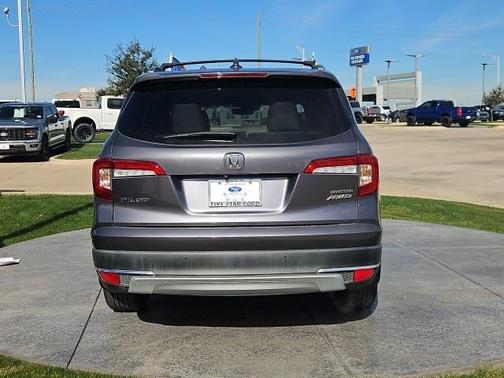 2020 Honda Pilot Touring 7-Passenger