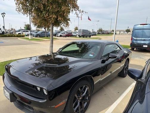 2023 Dodge Challenger SXT