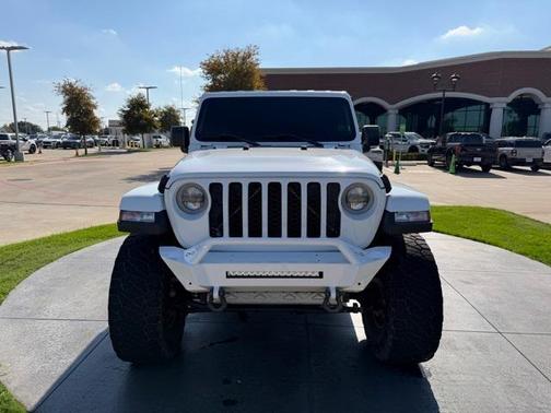 2020 Jeep Gladiator Sport