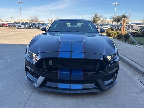 2018 Ford Shelby GT350 Base