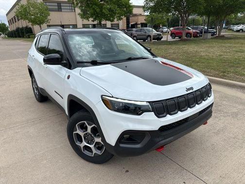 Bright White Clearcoat 2022 Jeep Compass Trailhawk