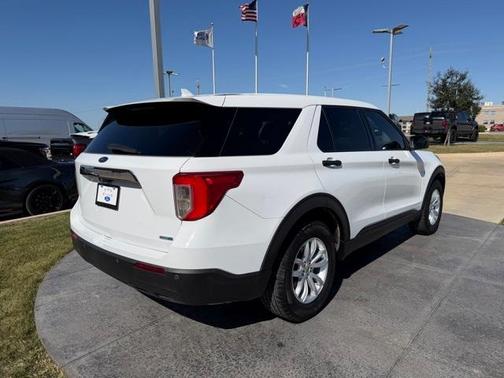 2020 Ford Explorer Base