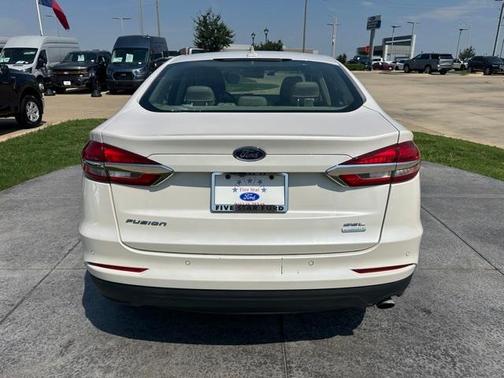 2019 Ford Fusion SEL