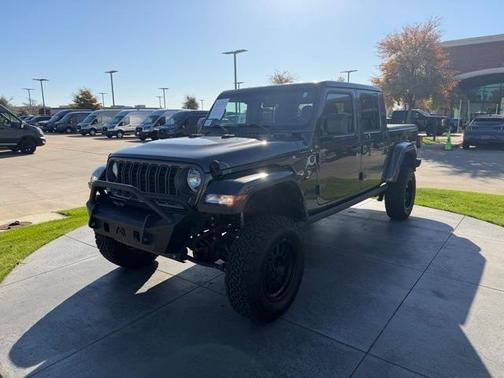 2024 Jeep Gladiator Nighthawk