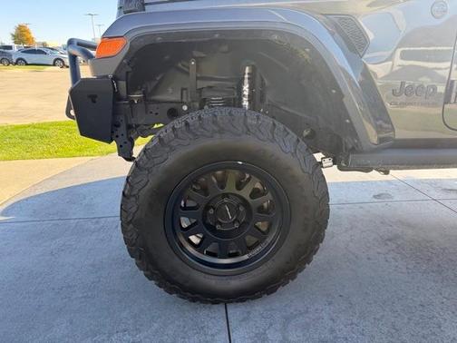 2024 Jeep Gladiator Nighthawk