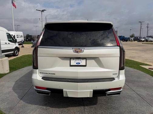 2021 Cadillac Escalade ESV Premium Luxury Platinum