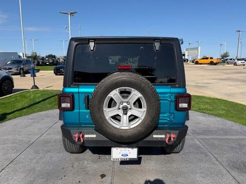 2020 Jeep Wrangler Sport