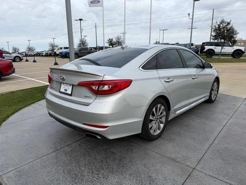 2017 Hyundai SONATA Sport