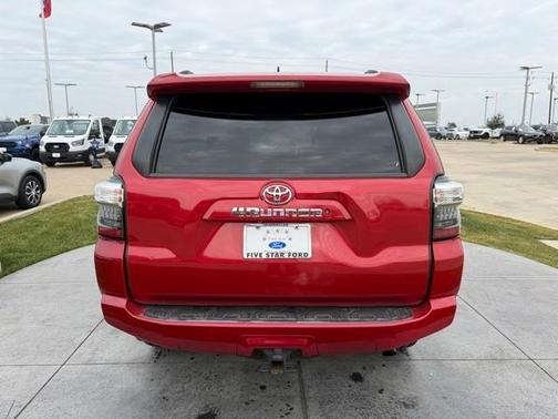 2020 Toyota 4Runner SR5