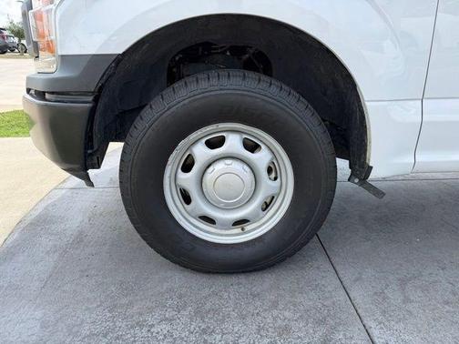 Oxford White 2020 Ford F-150 XL