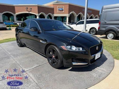 Narvik Black 2018 Jaguar XF 25t