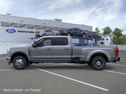 2025 Ford F-350 Lariat Super Duty