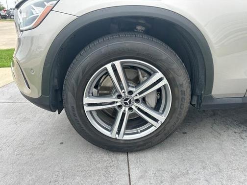 2021 Mercedes-Benz GLC 300 Base