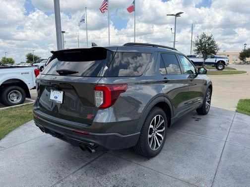 Magnetic 2020 Ford Explorer ST